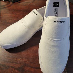 Adidas: shoes, white, slip on, men size 11